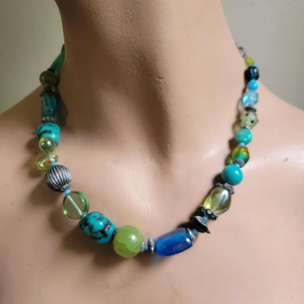 vintage mixed glass resin bead necklace turquoise green silver tone eclectic y2k